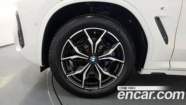 BMW X4 2023 — ფოტო 1/20