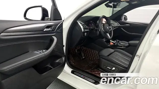 BMW X4 2023 — ფოტო 14/20