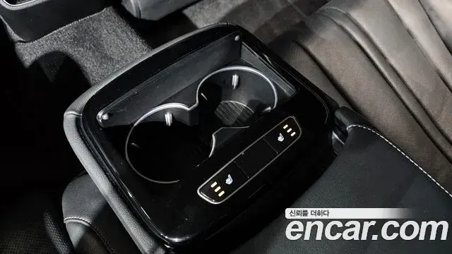 Genesis G80 2020 — Photo 18/20