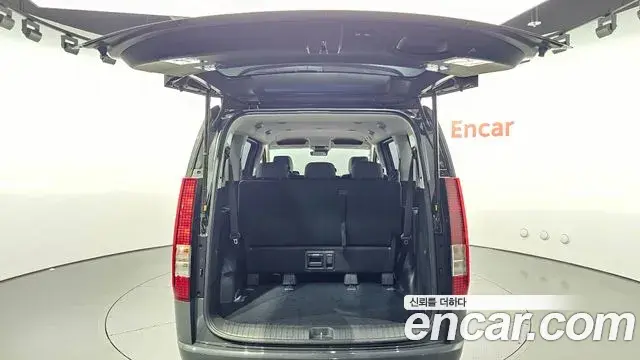Hyundai Staria 2025 — Фото 20/20