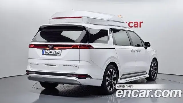 Kia Carnival 2021 — Фото 2/20