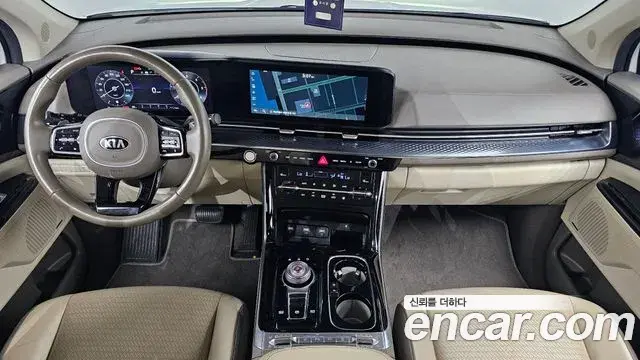 Kia Carnival 2021 — Фото 7/20
