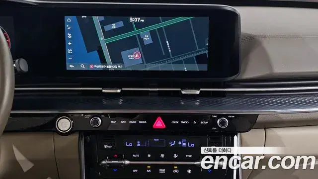 Kia Carnival 2021 — Фото 14/20