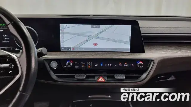 Kia K8 2021 — Şəkil 14/20