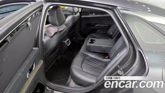 Kia K5 2020 — ფოტო 1/20