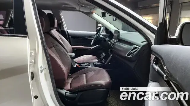 Kia Seltos 2021 — Şəkil 12/20
