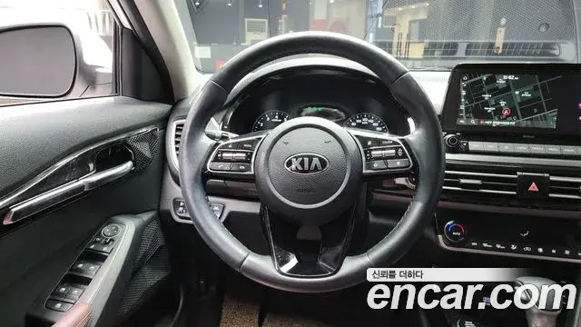 Kia Seltos 2021 — Şəkil 15/20