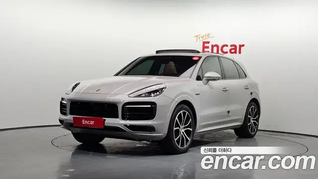Porsche Cayenne 2021 — Şəkil 11/20