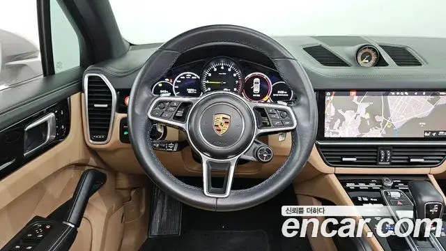 Porsche Cayenne 2021 — Şəkil 20/20
