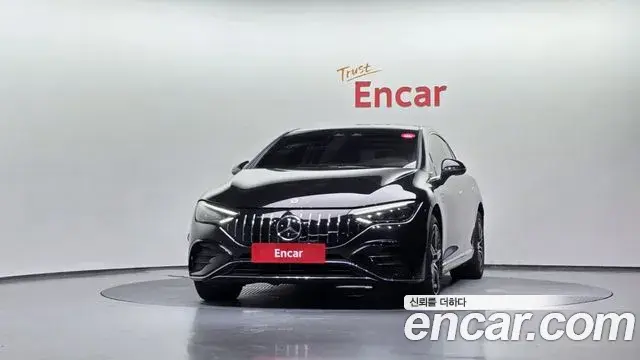 Mercedes-Benz EQE 2023 — Photo 4/20