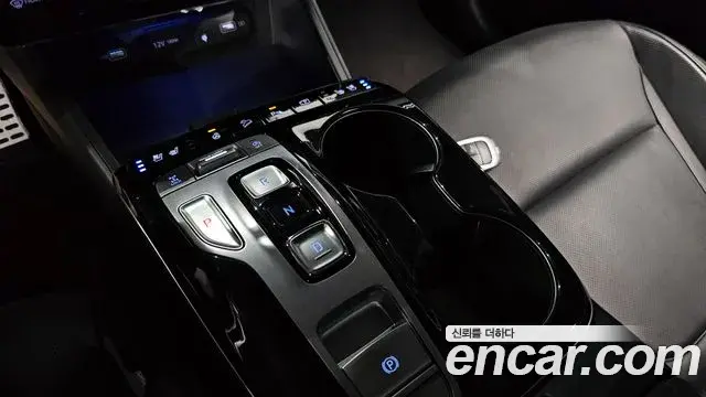 Hyundai The New Tucson 2023 — Фото 9/20