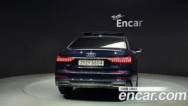 Audi A6 2020 — ფოტო 13/20