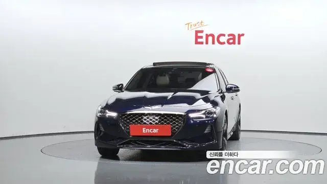 Genesis G70 2019 — Photo 9/20