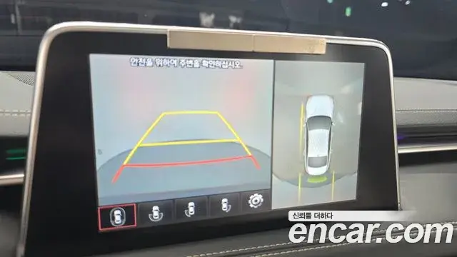 Genesis G70 2019 — Photo 16/20