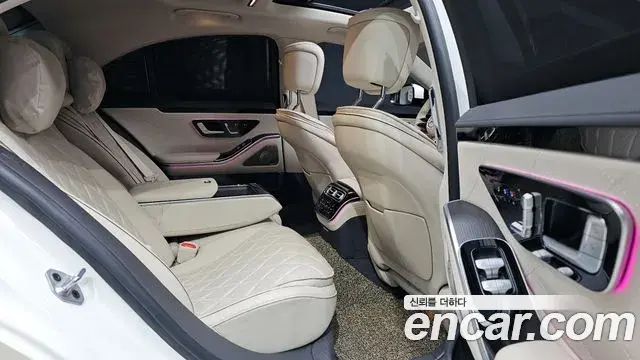Mercedes-Benz S-Class 2022 — Фото 11/20