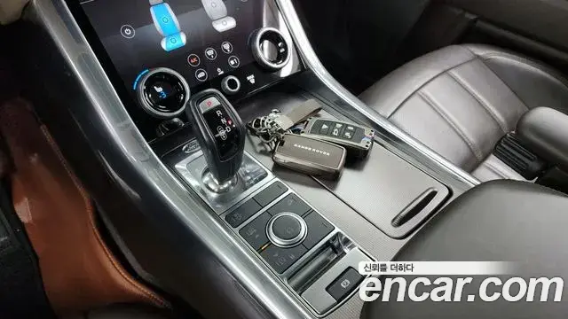 Land Rover Range Rover Sport 2018 — Şəkil 3/23