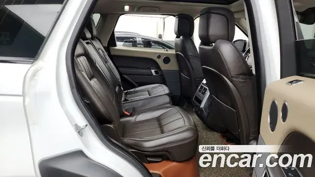 Land Rover Range Rover Sport 2018 — Şəkil 8/23