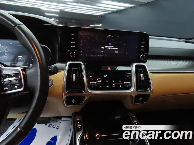 Kia Sorento 2021 — ფოტო 5/20
