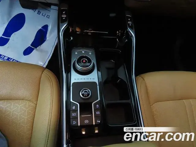 Kia Sorento 2021 — ფოტო 12/20