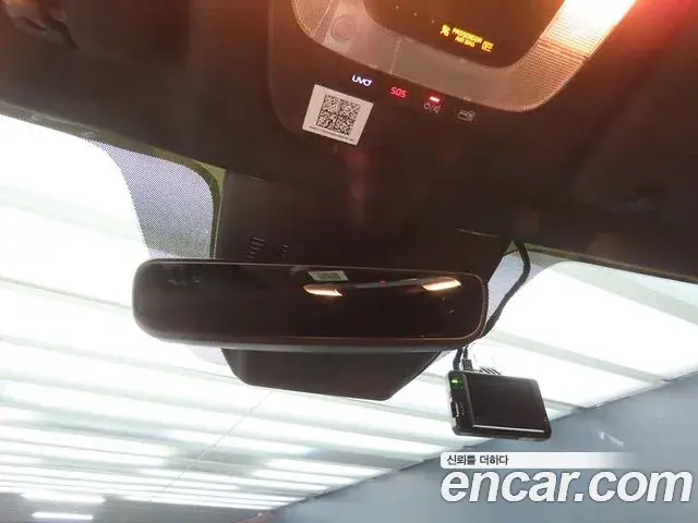 Kia Sorento 2021 — ფოტო 16/20