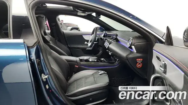 Mercedes-Benz CLA-Class 2020 — Şəkil 11/20