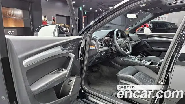 Audi Q5 2020 — Фото 11/20