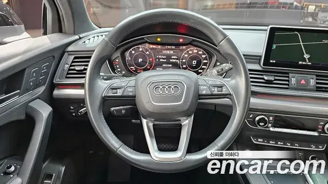 Audi Q5 2020 — Фото 13/20