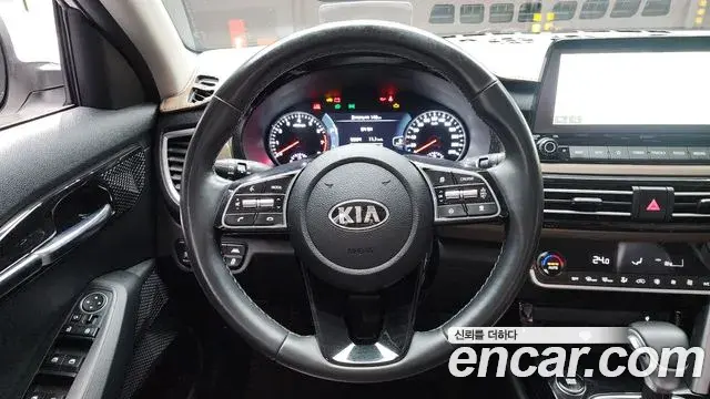 Kia Seltos 2021 — Şəkil 14/20
