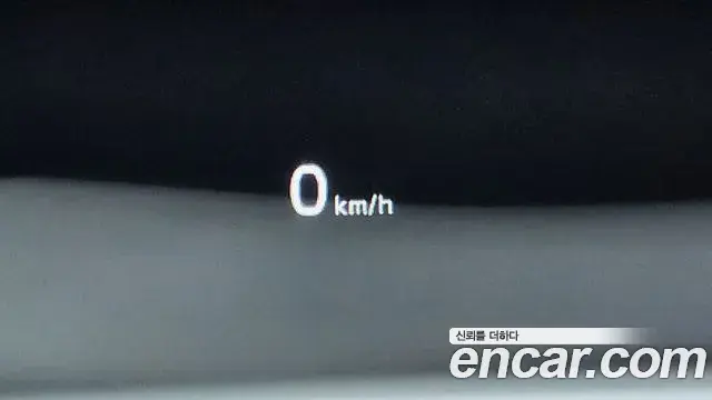 Kia Seltos 2021 — Şəkil 19/20