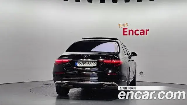 Mercedes-Benz S-Class 2022 — ფოტო 1/20