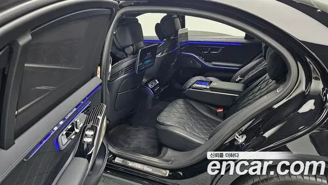 Mercedes-Benz S-Class 2022 — ფოტო 14/20