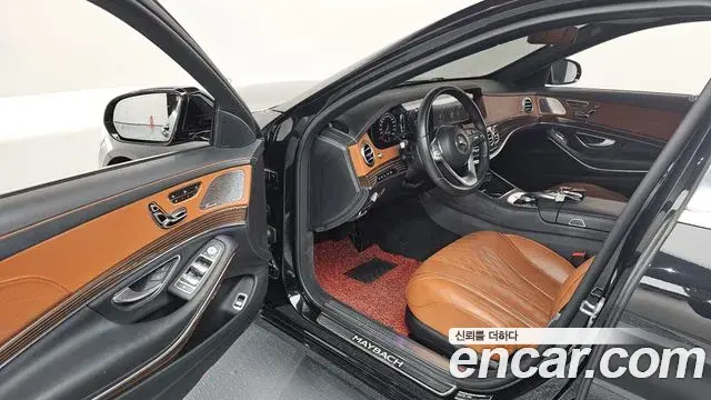 Mercedes-Benz S-Class 2019 — ფოტო 14/20