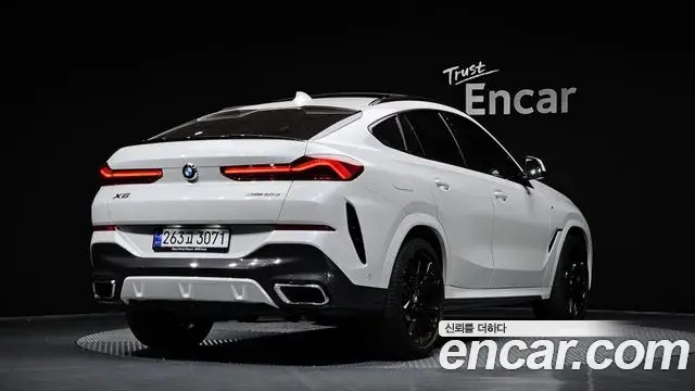 BMW X6 2021 — Şəkil 14/20