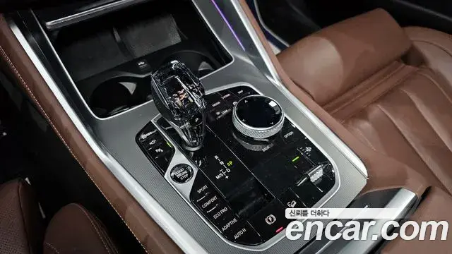 BMW X6 2021 — Şəkil 8/20