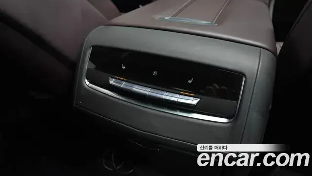 Cadillac Escalade 2023 — Şəkil 7/20