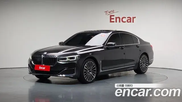 BMW 7 Series 2019 — Фото 1/20