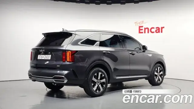 Kia Sorento 2022 — Photo 4/20
