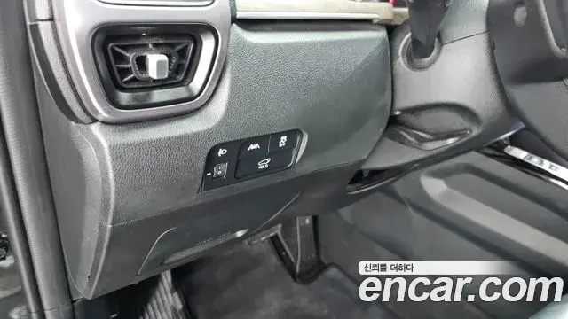 Kia Sorento 2022 — Photo 6/20