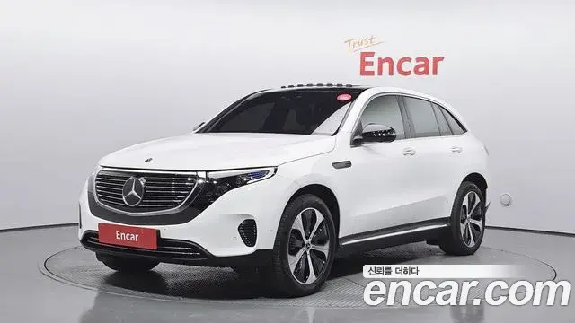 Mercedes-Benz EQC 2020 — Şəkil 16/20