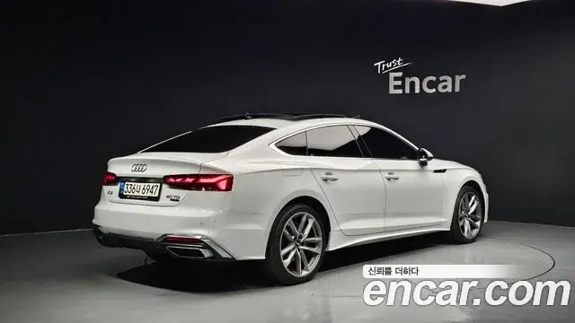 Audi A5 2021 — Фото 2/20
