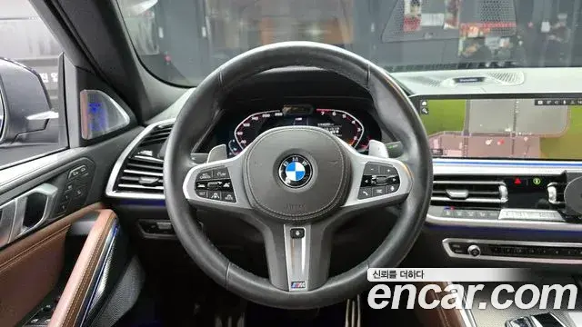 BMW X6 2022 — Photo 19/20