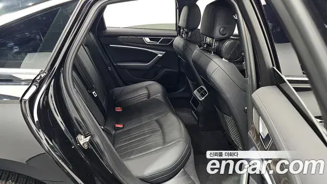Audi A6 2021 — ფოტო 19/20