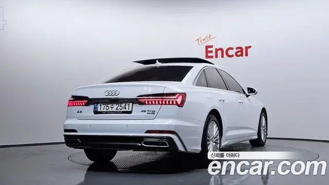 Audi A6 2021 — Фото 2/20