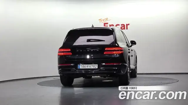 Genesis GV80 2022 — Şəkil 18/20