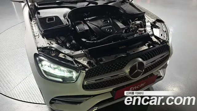 Mercedes-Benz GLC-Class 2021 — ფოტო 19/20