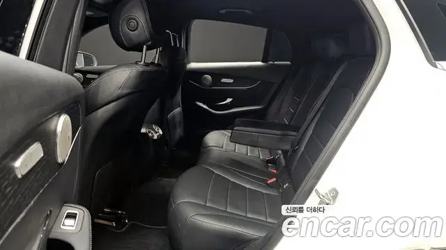 Mercedes-Benz GLC-Class 2021 — ფოტო 11/20