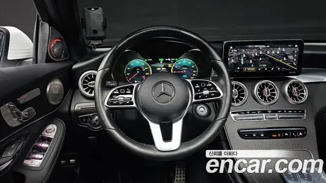 Mercedes-Benz GLC-Class 2021 — ფოტო 4/20