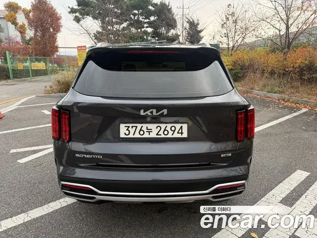 Kia Sorento 2022 — Şəkil 14/20