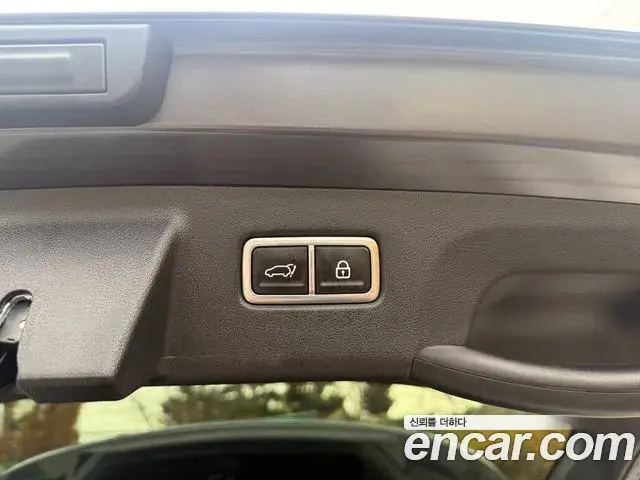 Kia Sorento 2022 — Şəkil 19/20