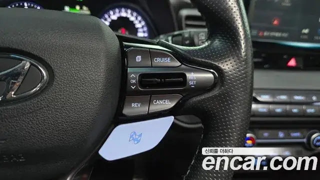 Hyundai Veloster 2019 — Şəkil 5/20